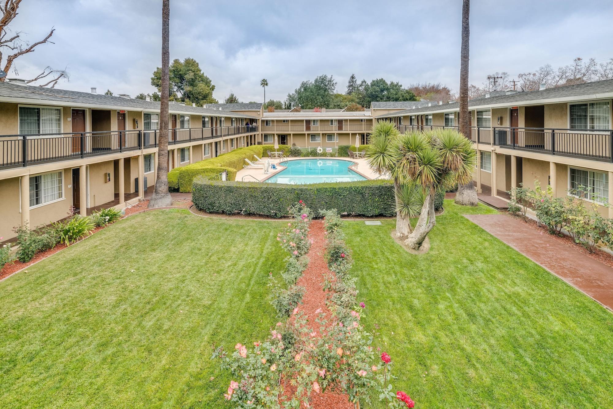Rose Garden Inn - San Jose Airport Exterior foto